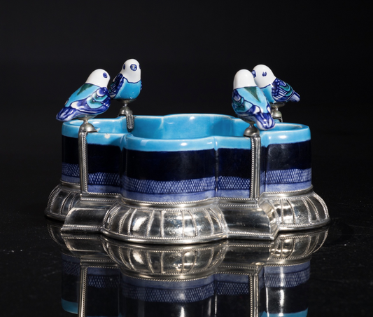 Fuente cuatro pájaros